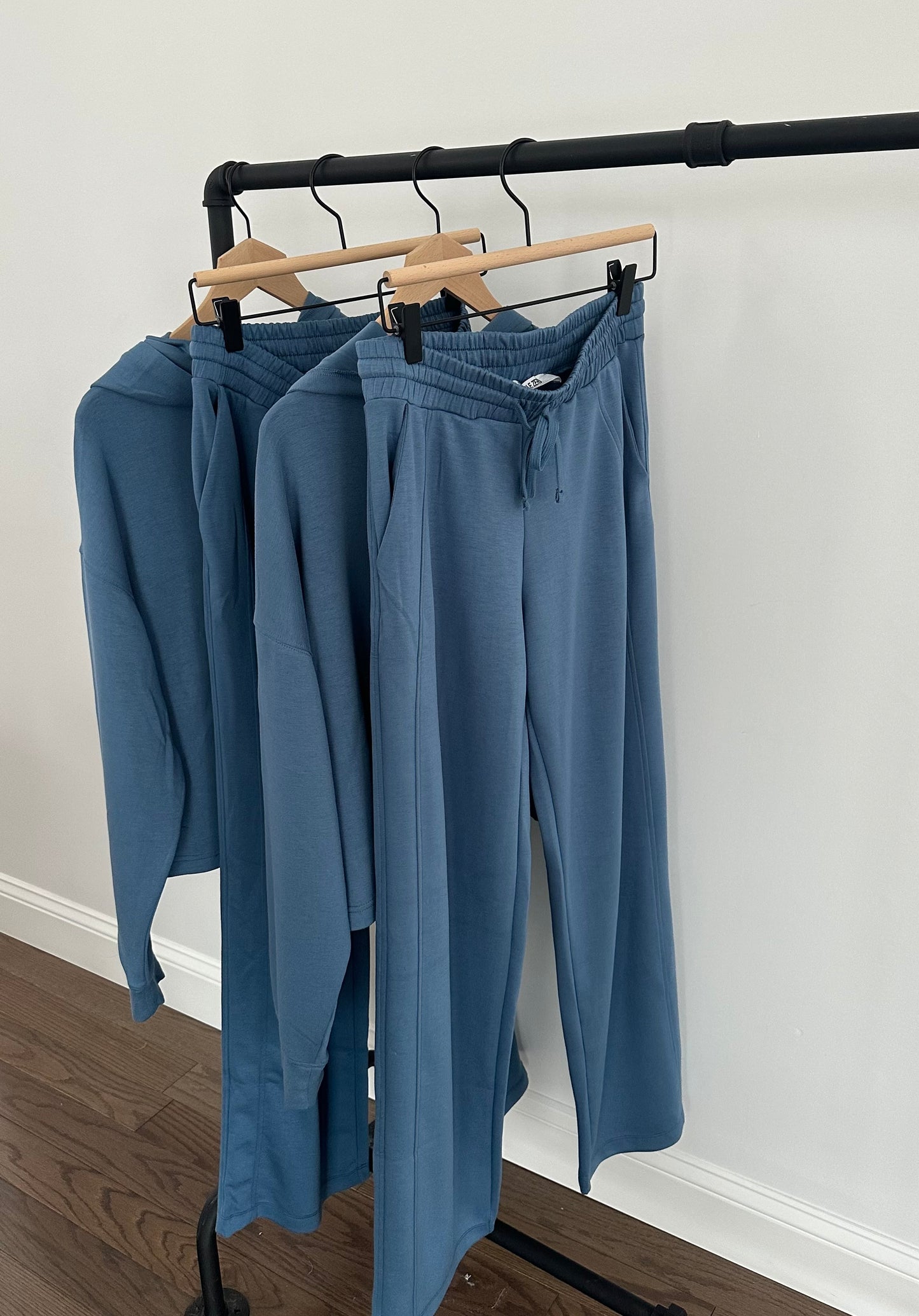 Blue Straight Leg Set