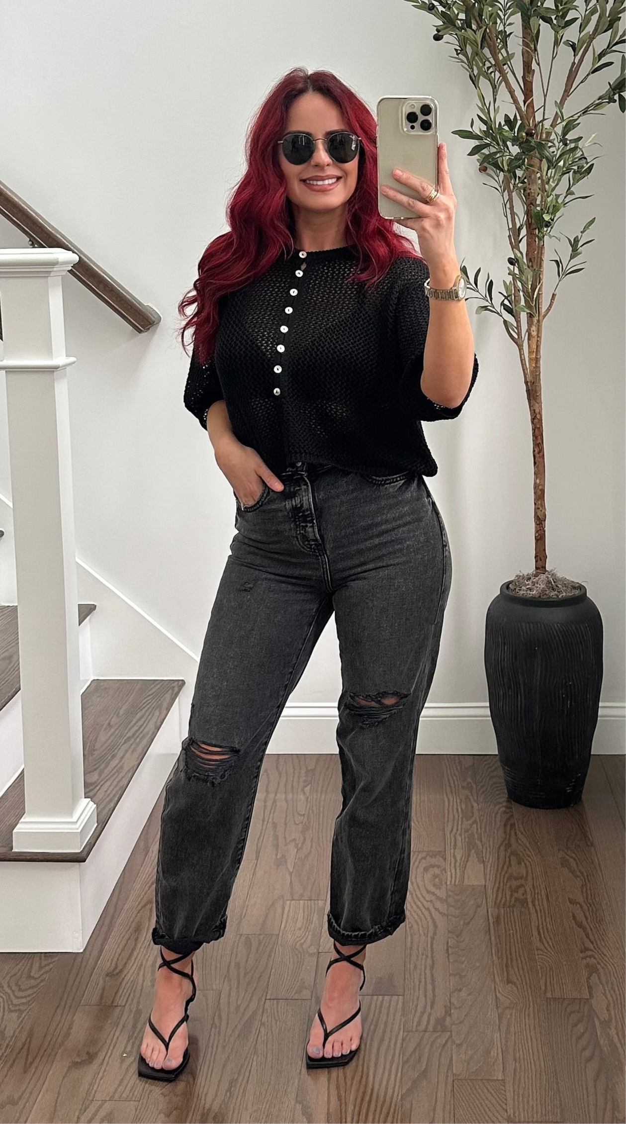 Noir knit top